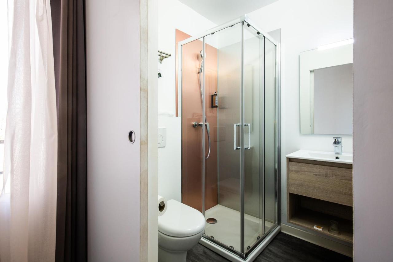 Hotel Pb - Paris-Barcelone ペルピニャン エクステリア 写真