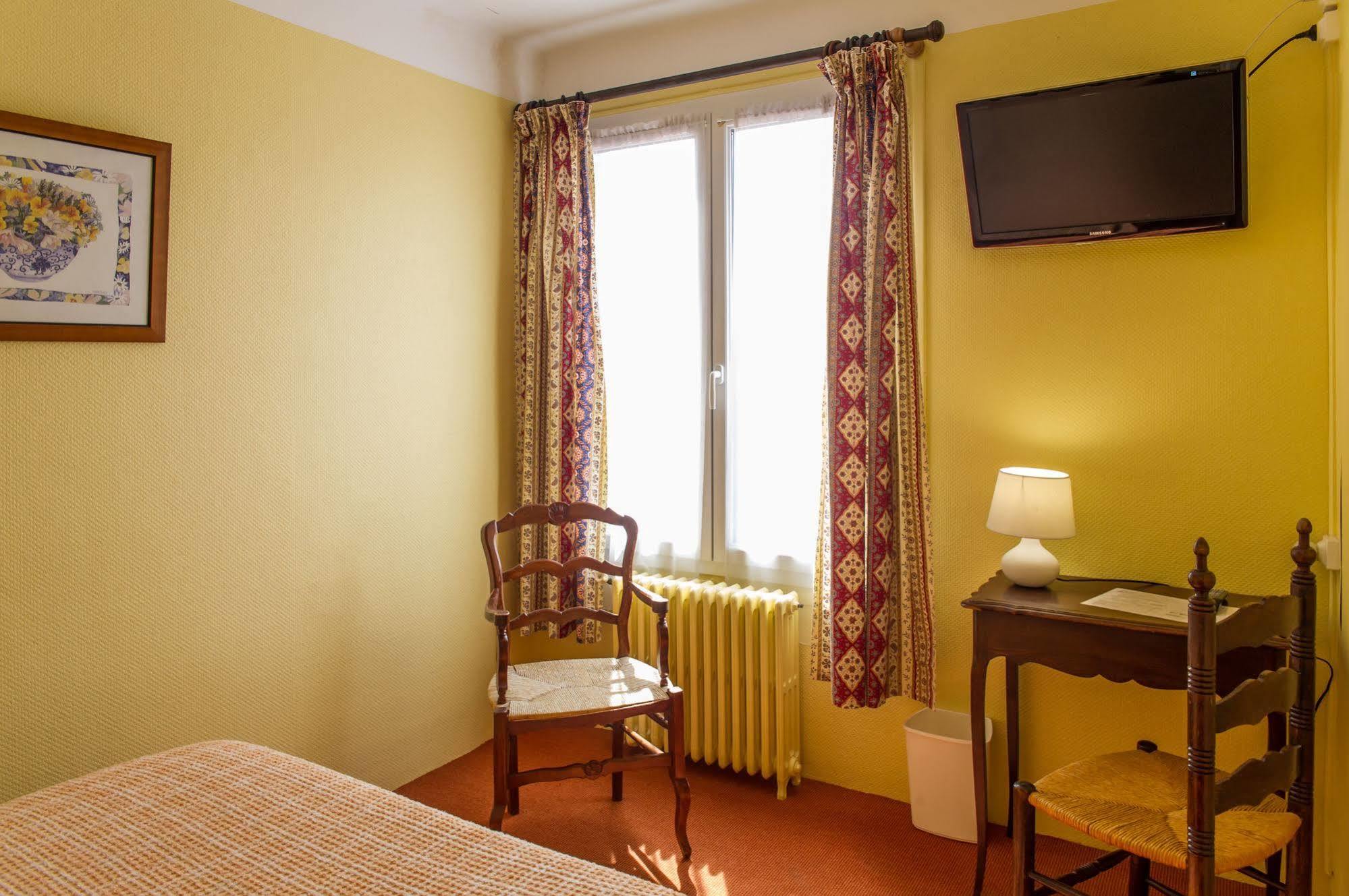 Hotel Pb - Paris-Barcelone ペルピニャン エクステリア 写真