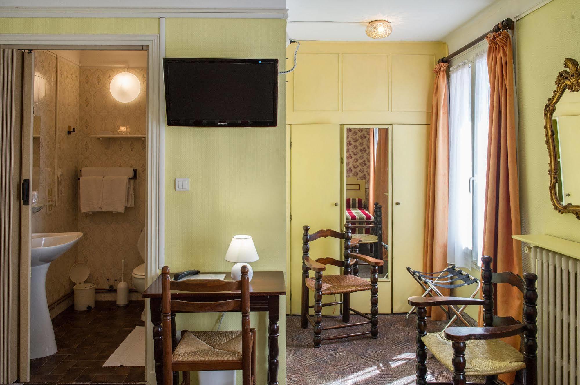 Hotel Pb - Paris-Barcelone ペルピニャン エクステリア 写真
